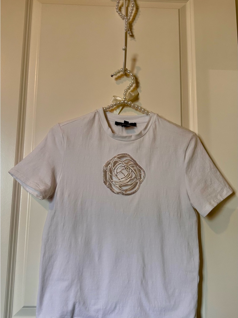 French Connection White Short-Sleeve Tee with Beaded Rosette. Size XS
